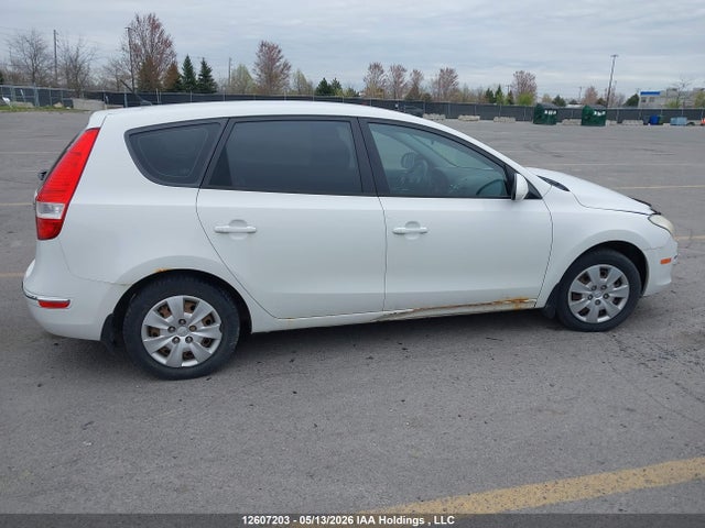 2011 Hyundai Elantra Touring Gls მანქანა იყიდება აუქციონზე, vin: KMHDB8AE0BU094800, აუქციონის ნომერი: 12607203