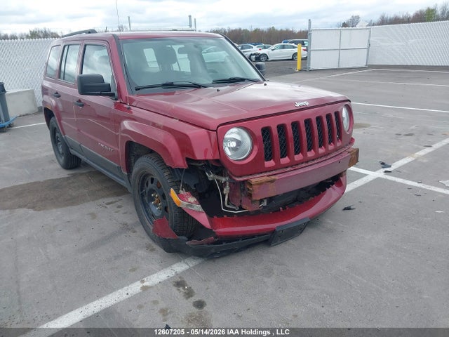 1C4NJPAB2GD722004 auction archive image