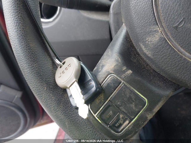 12607205 :رقم المزاد ، 1C4NJPAB2GD722004 vin ، 2016 Jeep Patriot Sport/north مزاد بيع