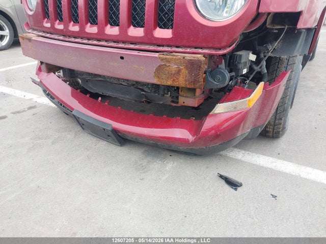 12607205 :رقم المزاد ، 1C4NJPAB2GD722004 vin ، 2016 Jeep Patriot Sport/north مزاد بيع