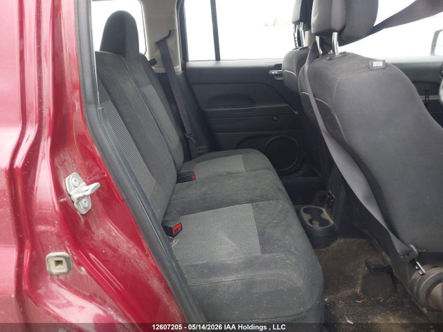 12607205 :رقم المزاد ، 1C4NJPAB2GD722004 vin ، 2016 Jeep Patriot Sport/north مزاد بيع