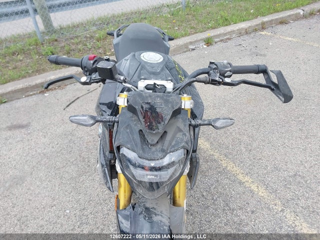 12607222 :رقم المزاد ، WB30G4306NRA29317 vin ، 2022 Bmw G310 R مزاد بيع