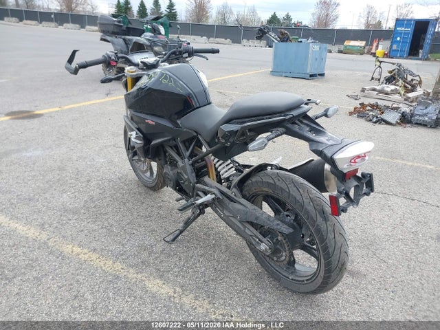 12607222 :رقم المزاد ، WB30G4306NRA29317 vin ، 2022 Bmw G310 R مزاد بيع