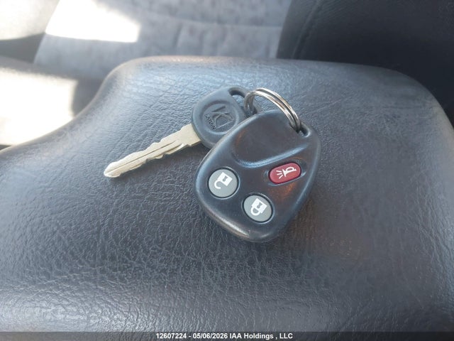 12607224 :رقم المزاد ، 1G8JD54R35Y501563 vin ، 2005 Saturn L300 2 مزاد بيع