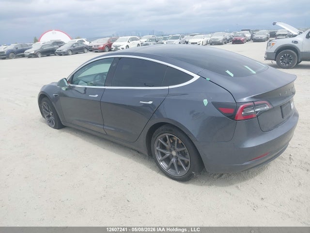 12607241 :رقم المزاد ، 5YJ3E1EA5KF321705 vin ، 2019 Tesla Model 3 Long Range/mid Range/standard Range/standard Range Plus مزاد بيع