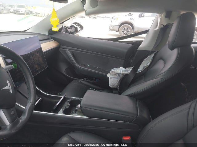 12607241 :رقم المزاد ، 5YJ3E1EA5KF321705 vin ، 2019 Tesla Model 3 Long Range/mid Range/standard Range/standard Range Plus مزاد بيع
