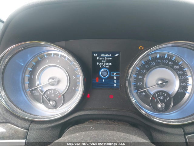 12607252 :رقم المزاد ، 2C3CCAET4CH277039 vin ، 2012 Chrysler 300c مزاد بيع