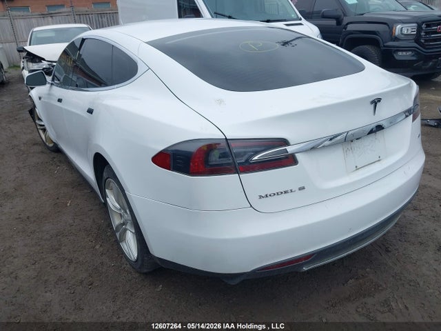 Продажа на аукционе авто 2013 Tesla Model S, vin: 5YJSA1CNXDFP06807, номер лота: 12607264