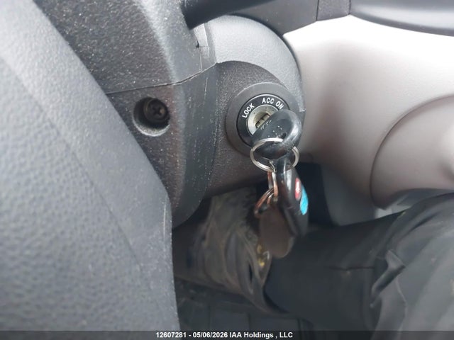 2010 Hyundai Accent Gls მანქანა იყიდება აუქციონზე, vin: KMHCN4BC6AU393764, აუქციონის ნომერი: 12607281