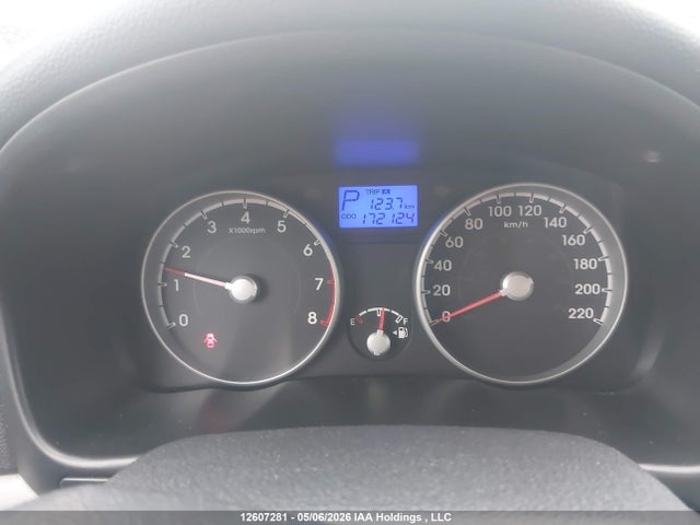 2010 Hyundai Accent Gls მანქანა იყიდება აუქციონზე, vin: KMHCN4BC6AU393764, აუქციონის ნომერი: 12607281