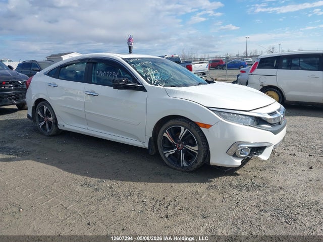 2016 Honda Civic Touring მანქანა იყიდება აუქციონზე, vin: 2HGFC1F9XGH106427, აუქციონის ნომერი: 12607294