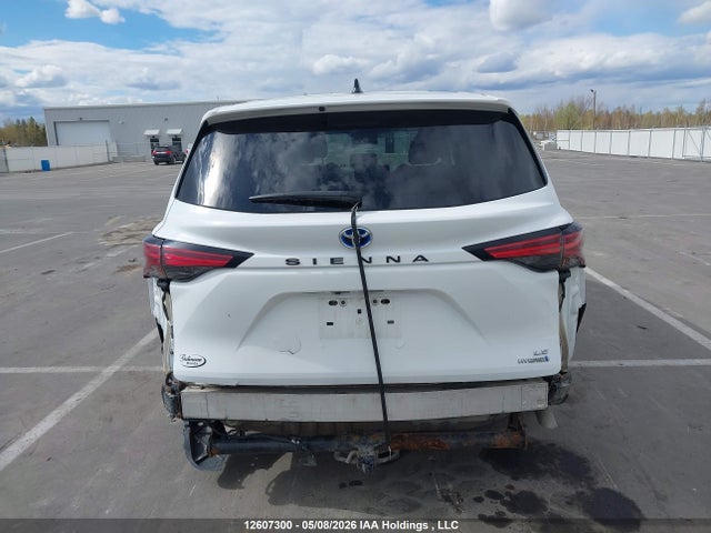 Toyota Sienna 2021 5TDGRKEC5MS054092 Image 17