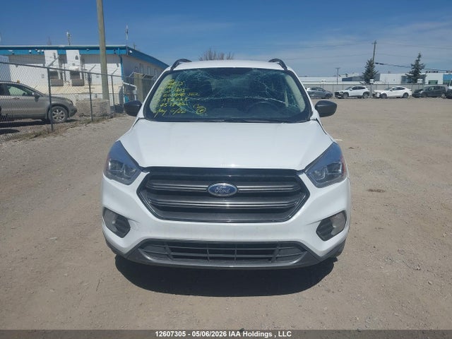 1FMCU0HD4KUA83223 Ford ESCAPE SEL