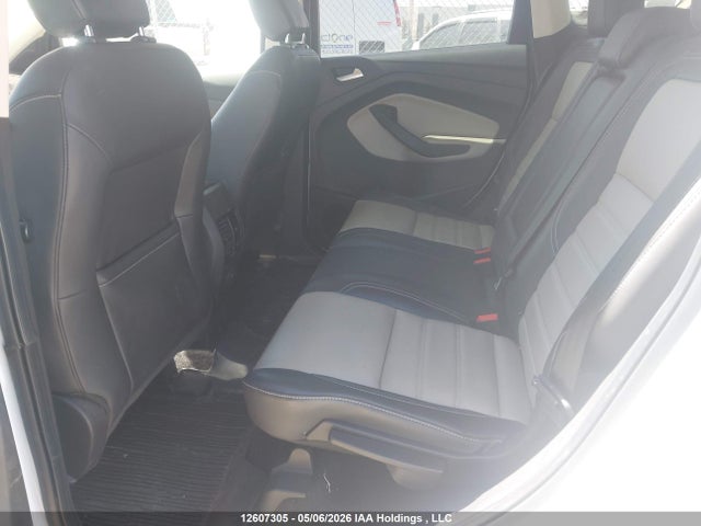 1FMCU0HD4KUA83223 Ford ESCAPE SEL