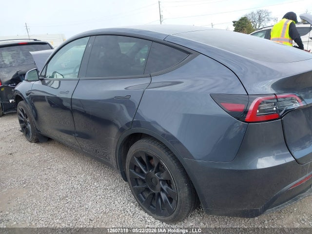 Tesla Model Y Long Range 2023 7SAYGDEE7PF591730 Image 14