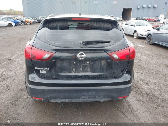 JN1BJ1CPXJW182294 Nissan Qashqai S/sv