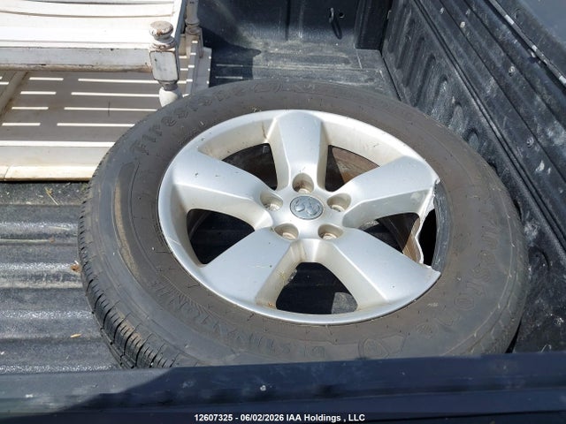 12607325 :رقم المزاد ، 1C6RR7TM4FS678226 vin ، 2015 Ram 1500 Slt مزاد بيع