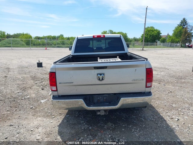 12607325 :رقم المزاد ، 1C6RR7TM4FS678226 vin ، 2015 Ram 1500 Slt مزاد بيع