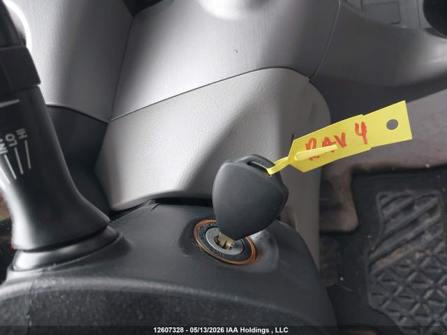 Продаж на аукціоні авто 2006 Toyota Rav4, vin: JTMBD33V966018427, номер лоту: 12607328
