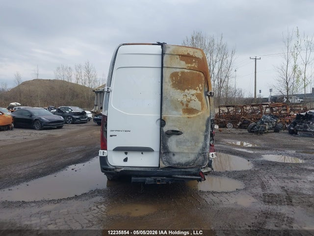 W1Y4NCHY2RP617009 Mercedes-Benz Sprinter 2500