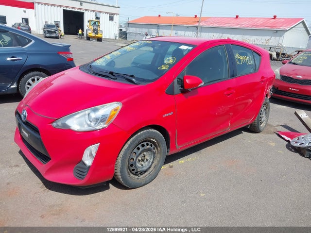 JTDKDTB37G1117519 Toyota Prius C Technology
