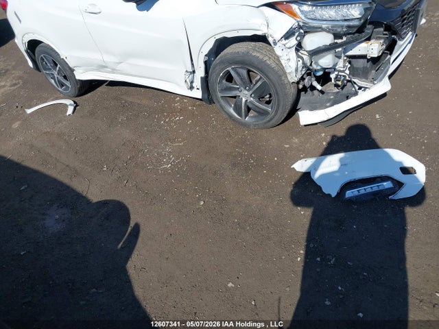 3CZRU6H94NM102353 Honda Hr-v Touring