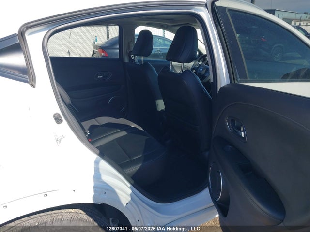 3CZRU6H94NM102353 Honda Hr-v Touring