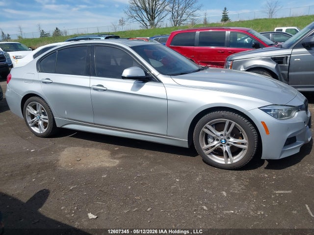12607345 :رقم المزاد ، WBA8D9G5XJNU69529 vin ، 2018 Bmw 330i Xdrive مزاد بيع