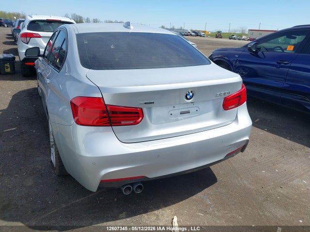 12607345 :رقم المزاد ، WBA8D9G5XJNU69529 vin ، 2018 Bmw 330i Xdrive مزاد بيع