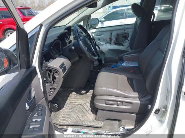 2017 Honda Odyssey Ex-l მანქანა იყიდება აუქციონზე, vin: 5FNRL5H68HB500991, აუქციონის ნომერი: 12607347