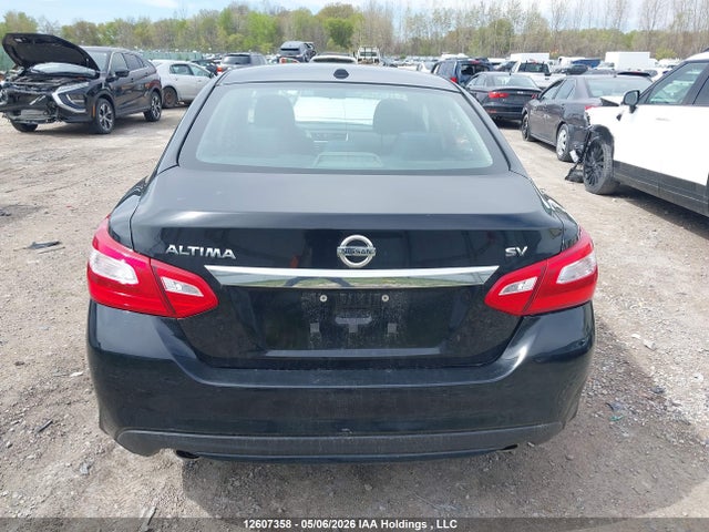 12607358 :رقم المزاد ، 1N4AL3AP5HN339981 vin ، 2017 Nissan Altima 2.5/s/sv/sl/sr مزاد بيع