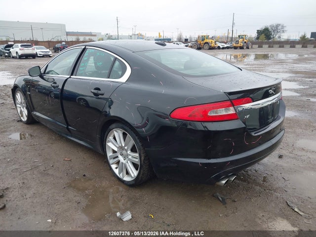 12607376 :رقم المزاد ، SAJXA0JC0AMR50648 vin ، 2010 Jaguar Xf مزاد بيع