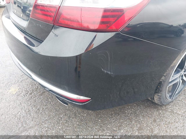 12607381 :رقم المزاد ، 1HGCR2F6XHA805585 vin ، 2017 Honda Accord مزاد بيع
