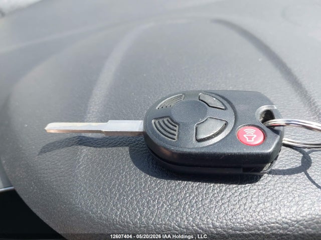 1FMCU0GD6HUA05505 Ford ESCAPE SE