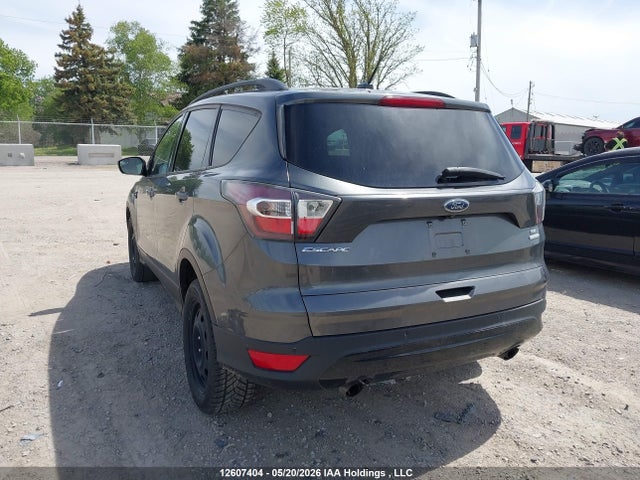 1FMCU0GD6HUA05505 Ford ESCAPE SE