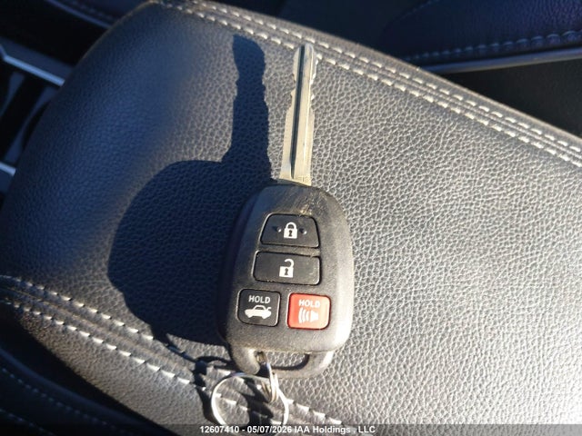 12607410 :رقم المزاد ، 2T1BURHE8GC585055 vin ، 2016 Toyota Corolla مزاد بيع