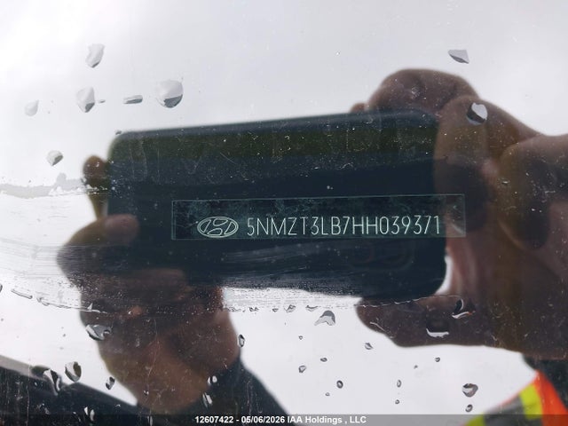 5NMZT3LB7HH039371 Hyundai Santa Fe Sport 2.4 Base