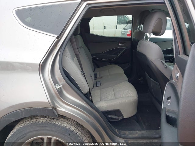 5NMZT3LB7HH039371 Hyundai Santa Fe Sport 2.4 Base