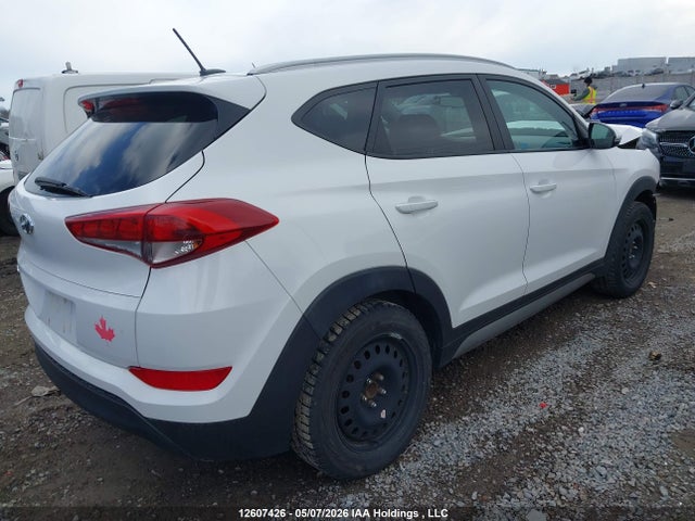 KM8J33A40HU306307 Hyundai Tucson Limited/sport And Eco/se