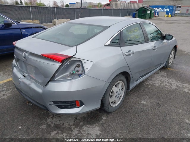 Продажа на аукционе авто 2018 Honda Civic, vin: 2HGFC2F53JH015462, номер лота: 12607429