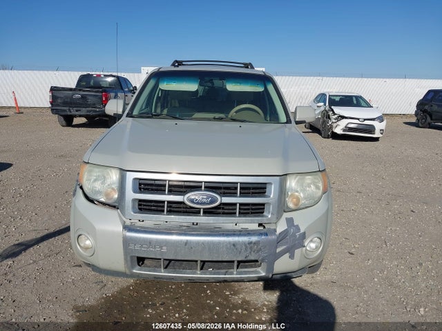 12607435 :رقم المزاد ، 1FMCU94188KD78068 vin ، 2008 Ford Escape Limited مزاد بيع