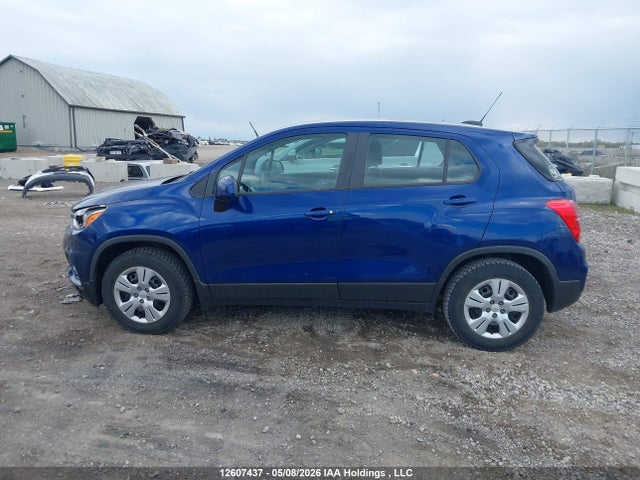 3GNCJKSB6HL152133 Chevrolet TRAX LS