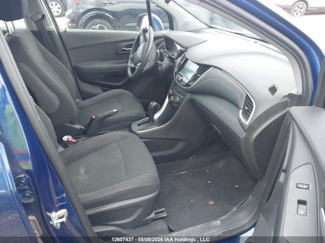3GNCJKSB6HL152133 Chevrolet TRAX LS