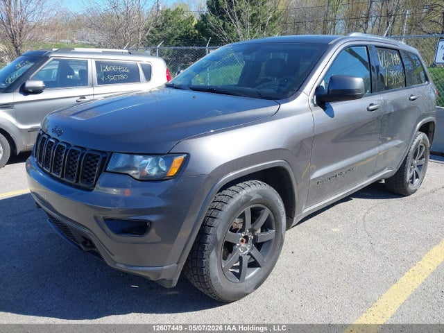 1C4RJFAG1JC395857 Jeep Grand Cherokee Laredo