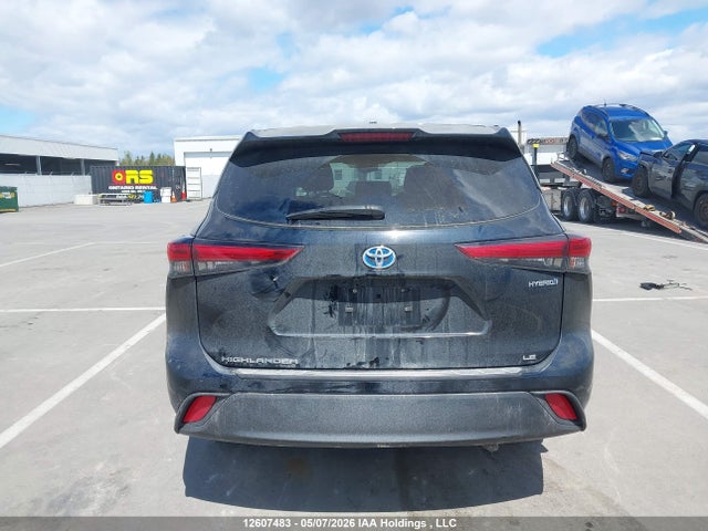 2023 Toyota Highlander Hybrid Le მანქანა იყიდება აუქციონზე, vin: 5TDBBRCH3PS127924, აუქციონის ნომერი: 12607483