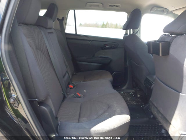 2023 Toyota Highlander Hybrid Le მანქანა იყიდება აუქციონზე, vin: 5TDBBRCH3PS127924, აუქციონის ნომერი: 12607483