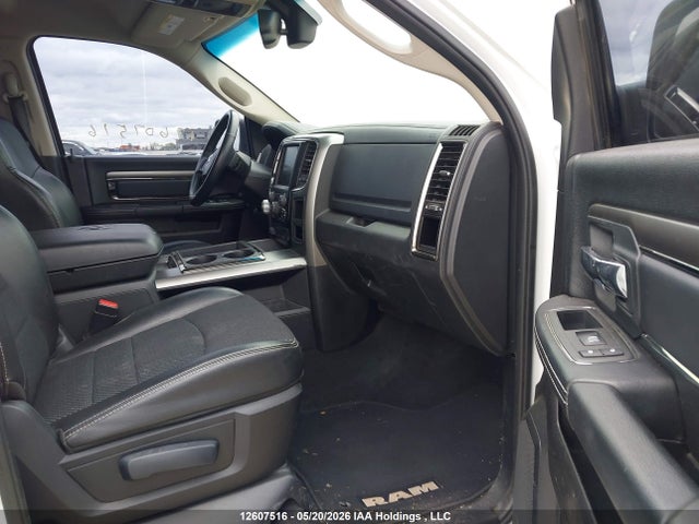 1C6RR7HT0ES459942 RAM 1500 Sport