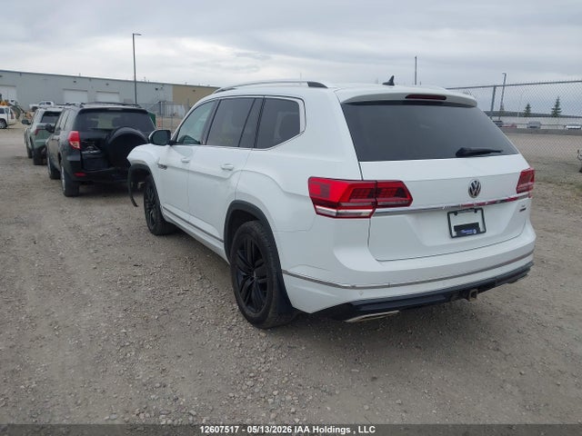 2019 Volkswagen Atlas 3.6 Fsi Execline მანქანა იყიდება აუქციონზე, vin: 1V2TR2CA4KC519748, აუქციონის ნომერი: 12607517