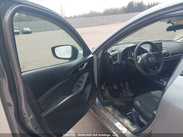 12607522 :رقم المزاد ، 3MZBM1U77GM242962 vin ، 2016 Mazda Mazda3 G/gx مزاد بيع