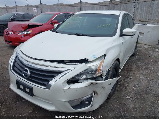 2015 Nissan Altima 3.5 Sl მანქანა იყიდება აუქციონზე, vin: 1N4BL3AP6FN335522, აუქციონის ნომერი: 12607526